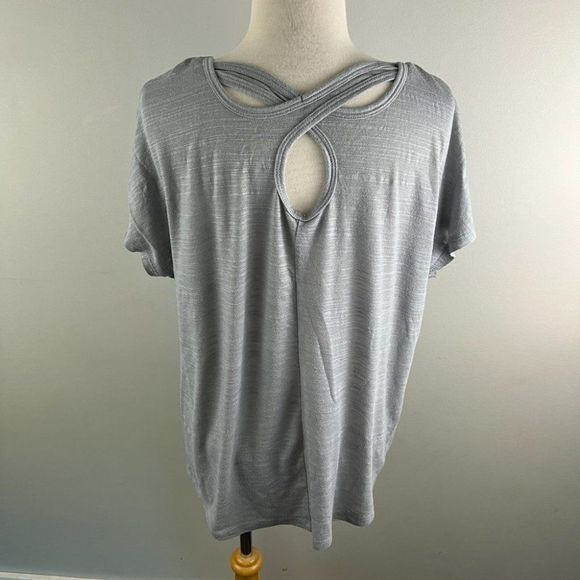 🌿4/$30🌿 ACX Grey Peek-A-Boo Back Scoop Neck Tee (L) - Picture 6 of 8